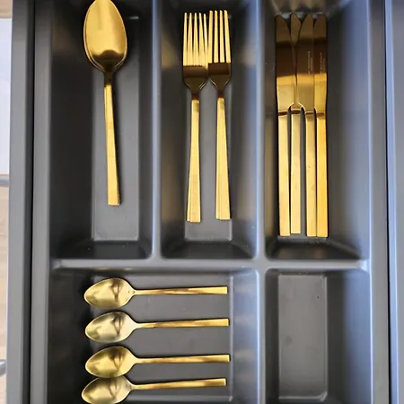 公寓 Uusi Tyylikaes Asunto Ydinkeskustassa *