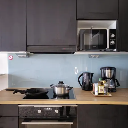 公寓 Uusi Tyylikaes Asunto Ydinkeskustassa